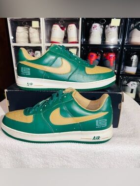 Nike Air Force 1 Premium 'LeBron St. Vincent-St. Mary” # 309063 371. No Box